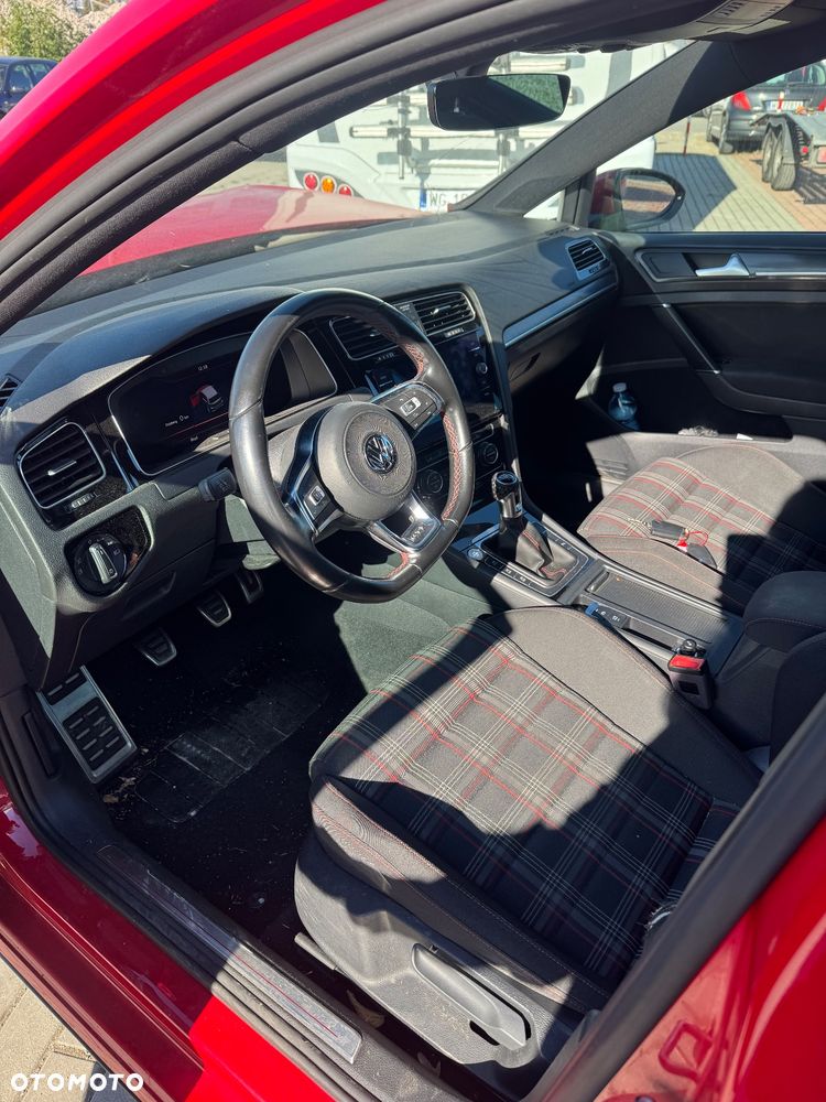 Volkswagen Golf GTI Performance BlueMotion Technology - 5
