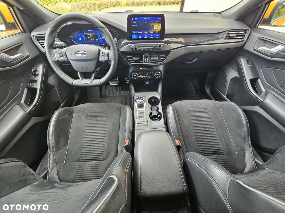 Ford Focus 2.3 EcoBoost S&S ST - 6