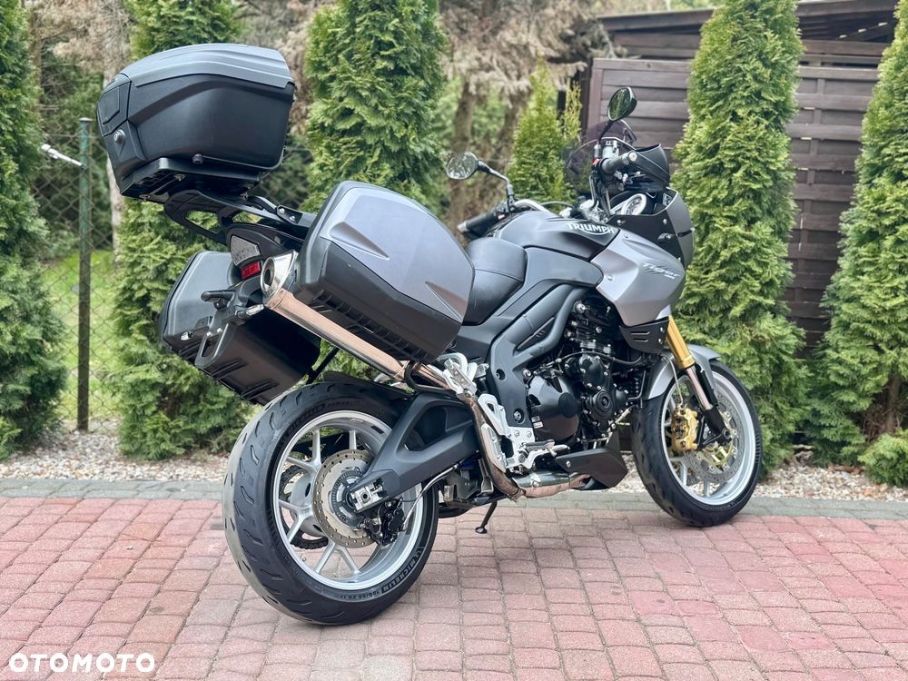 Triumph Tiger - 4