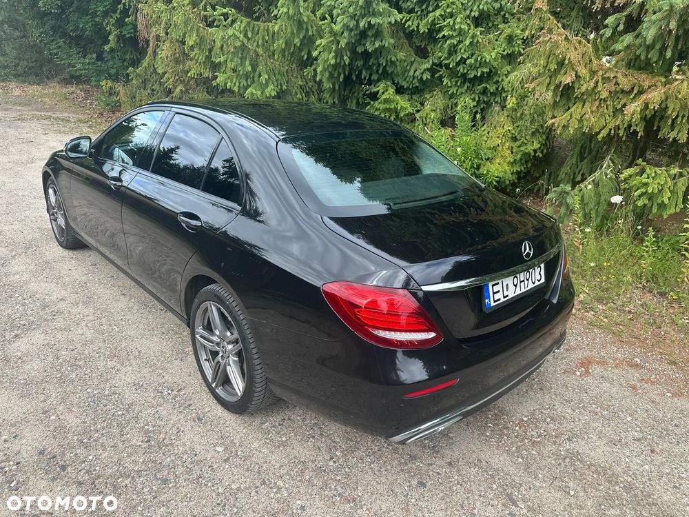 Mercedes-Benz Klasa E 220 d 9G-TRONIC - 11
