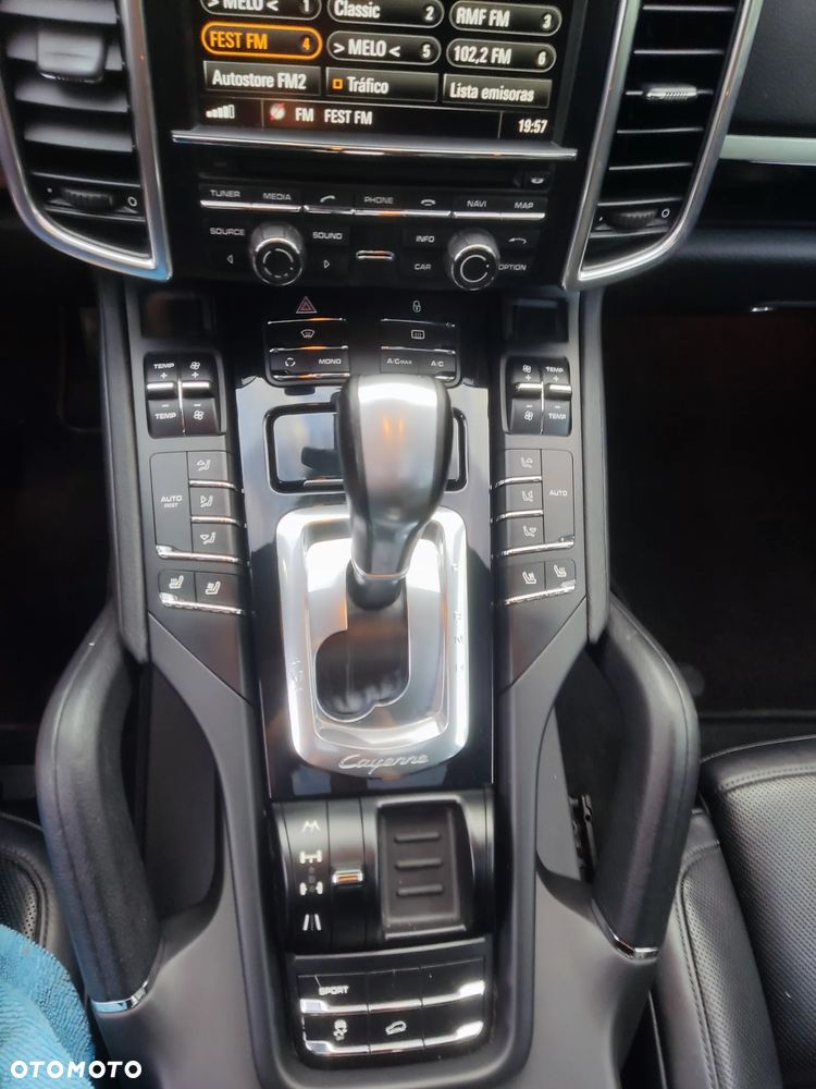 Porsche Cayenne Tiptronic S - 31