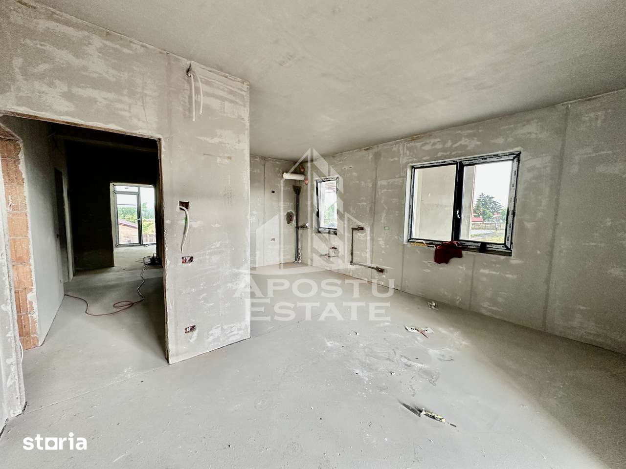 Apartament cu 3 camere, semidecomandat, etaj 1, zona Lidl din Giroc — fotografia 1