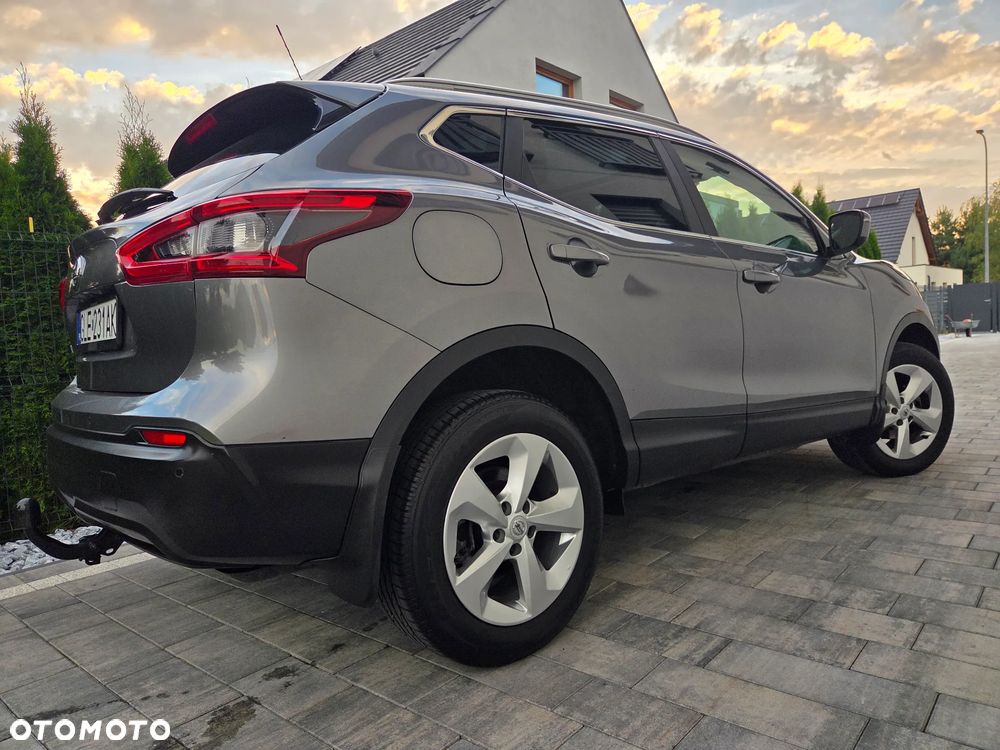Nissan Qashqai 1.7 dCi N-Connecta - 4