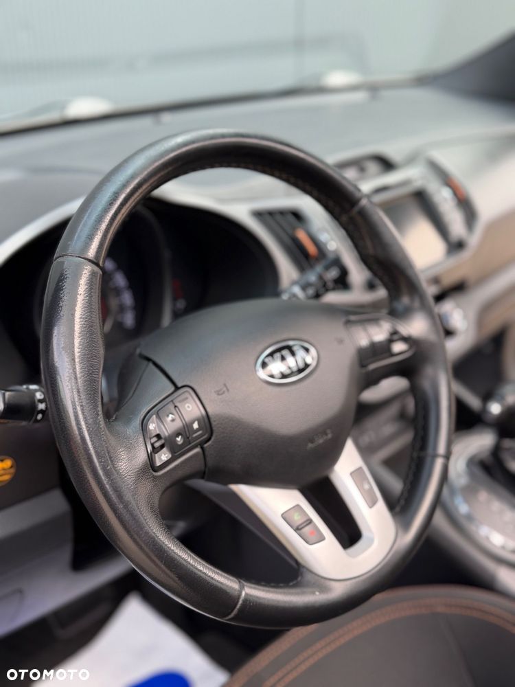 Kia Sportage 2.0 CRDI XL - 26