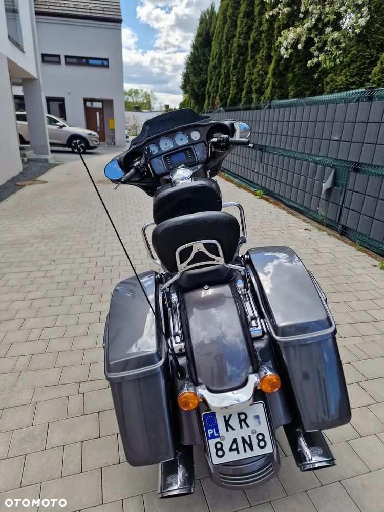 Harley-Davidson Touring Street Glide - 5