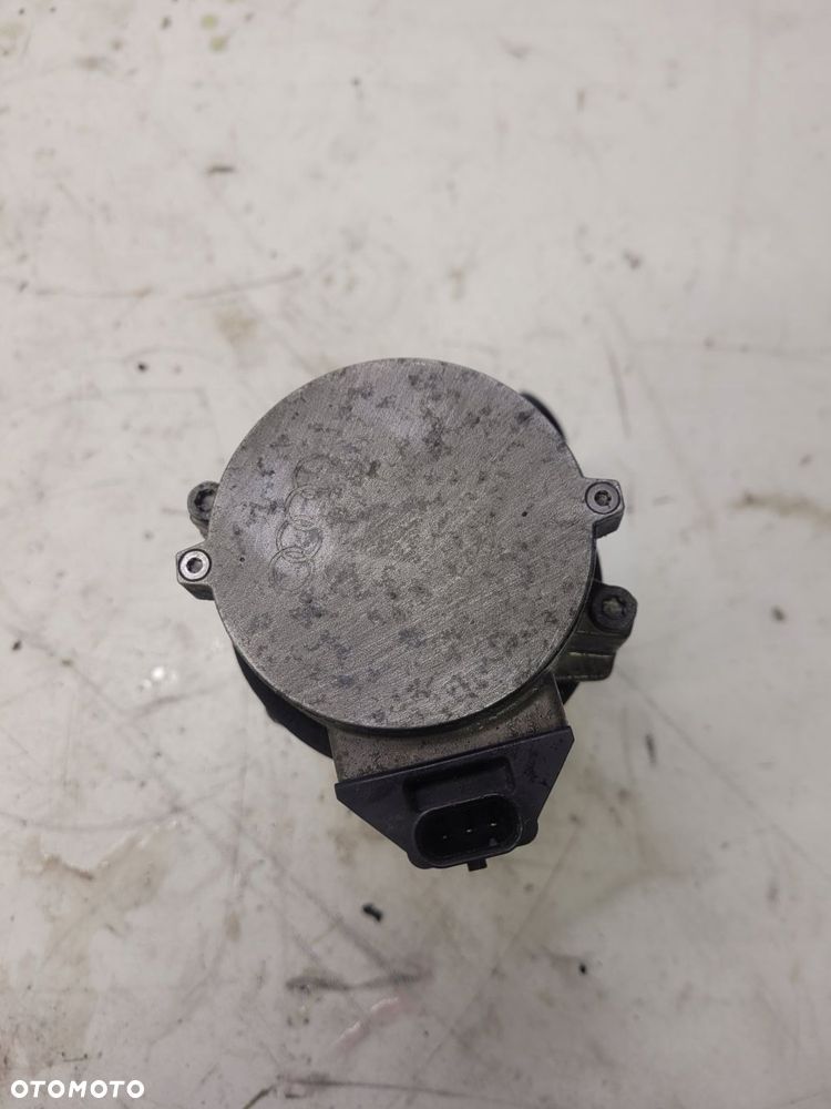 POMPA WODY AUDI A4 S4 S5 A6 A7 3.0 TFSI 8K0965567 - 5
