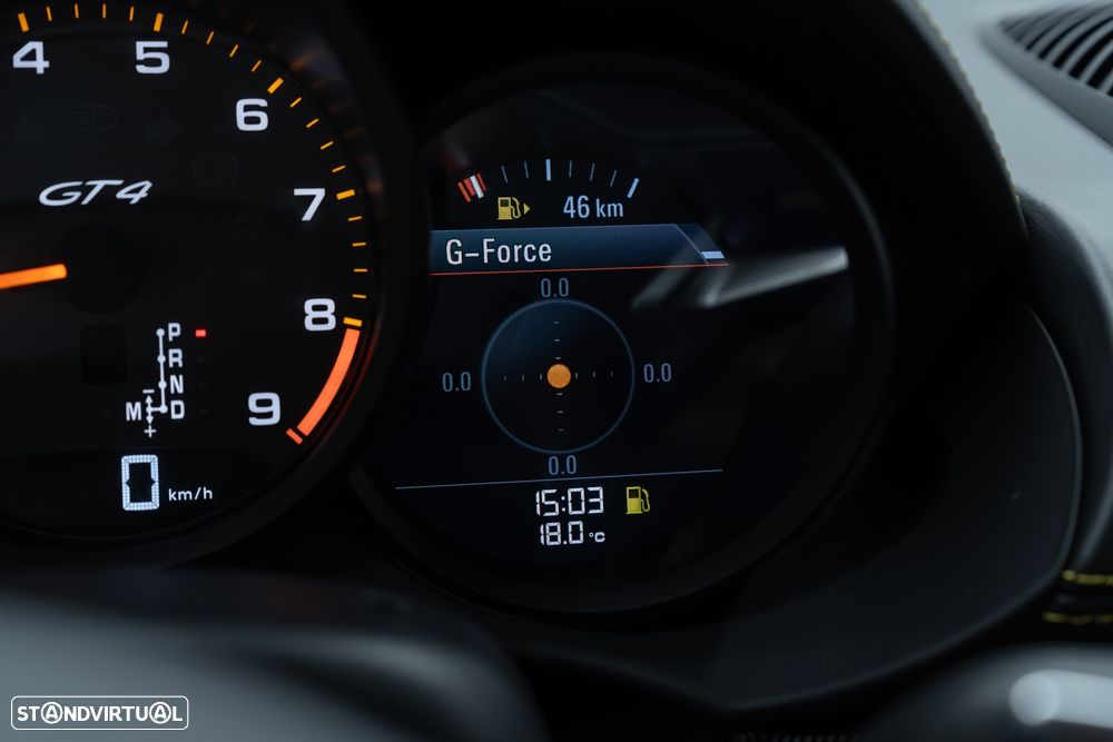 Porsche 718 Cayman GT4 PDK - 30