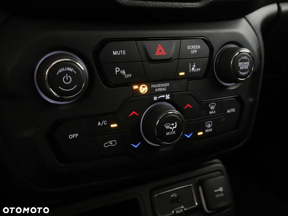 Jeep Renegade 1.3 T-GDI Longitude - 28