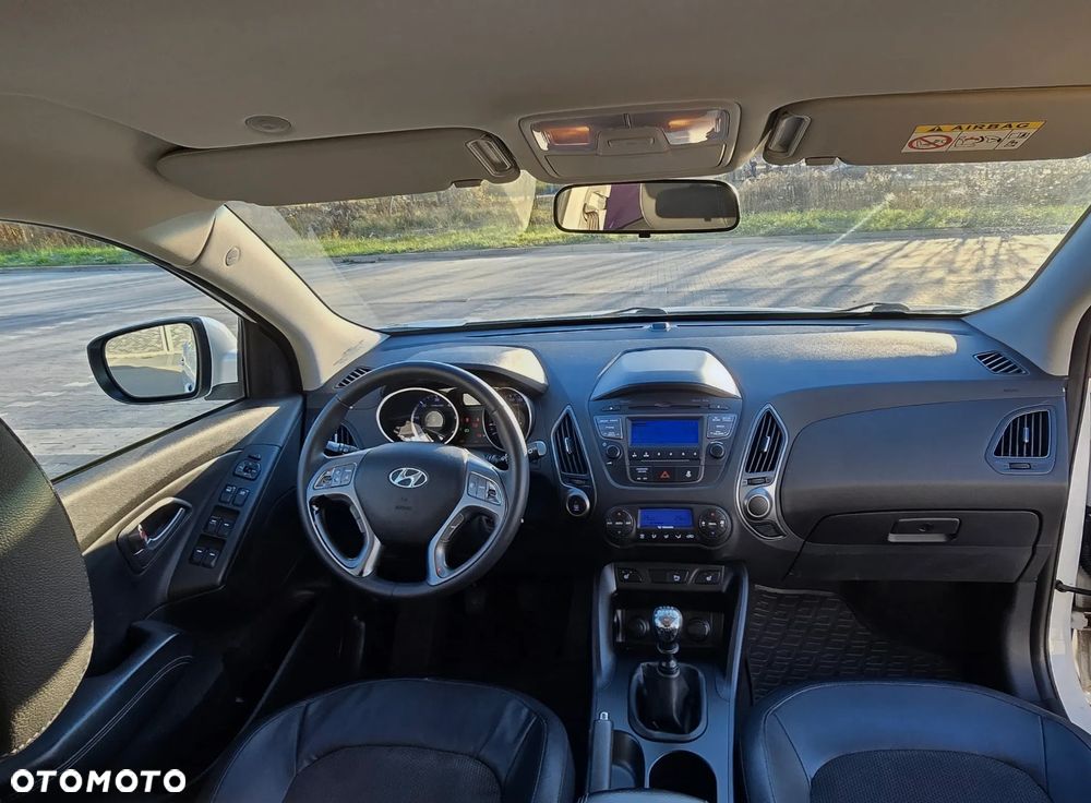 Hyundai ix35 2.0 CRDi 4WD Fifa World Cup Silver Edition - 13