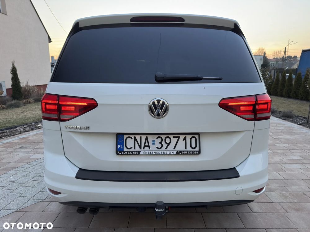 Volkswagen Touran 2.0 TDI SCR DSG Comfortline - 11