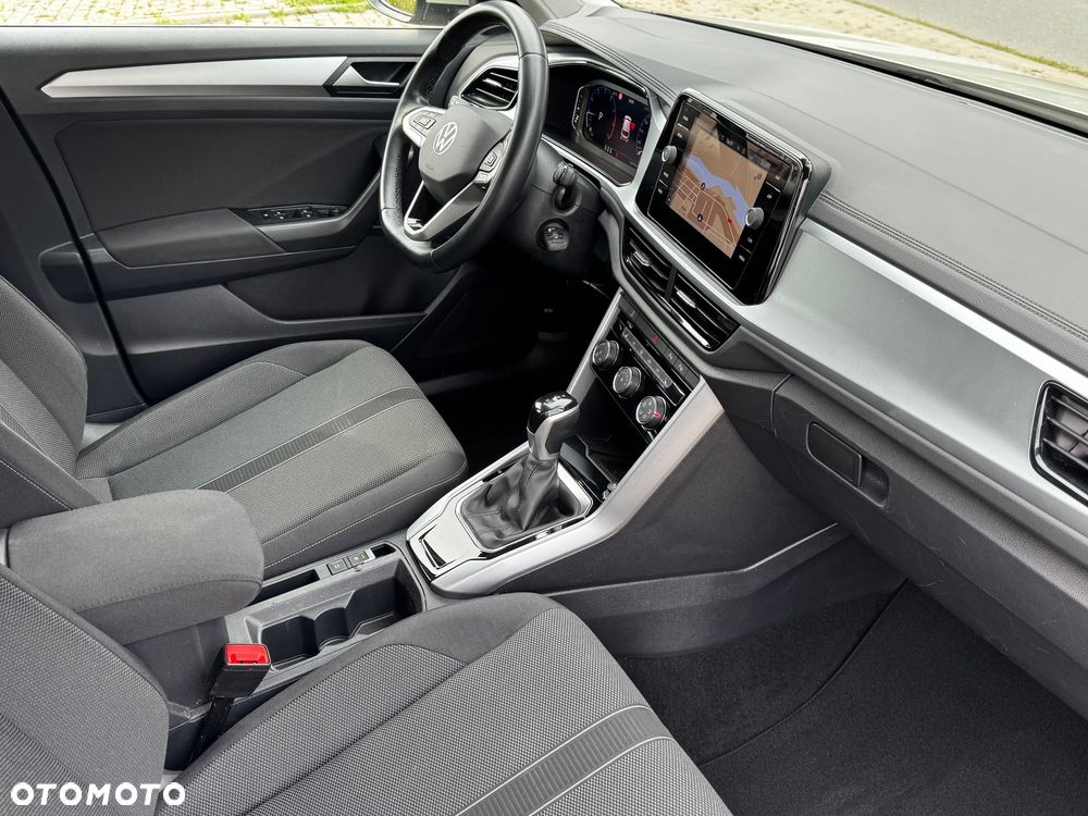 Volkswagen T-Roc 1.5 TSI ACT OPF DSG IQ.DRIVE - 31