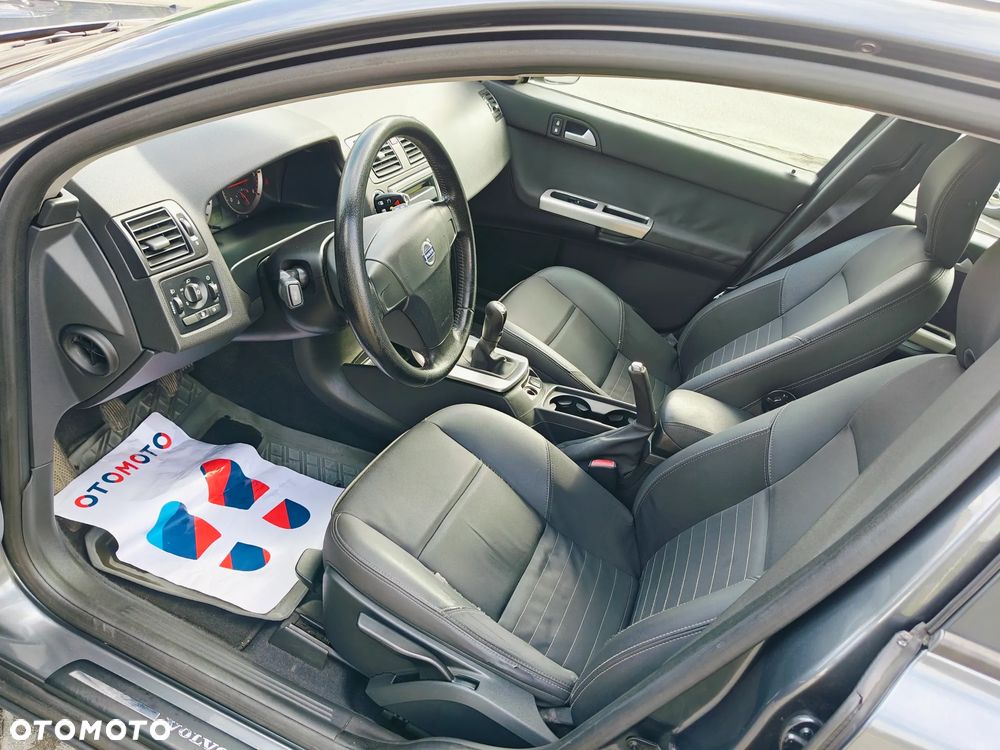 Volvo V50 2.0D DPF Summum - 8