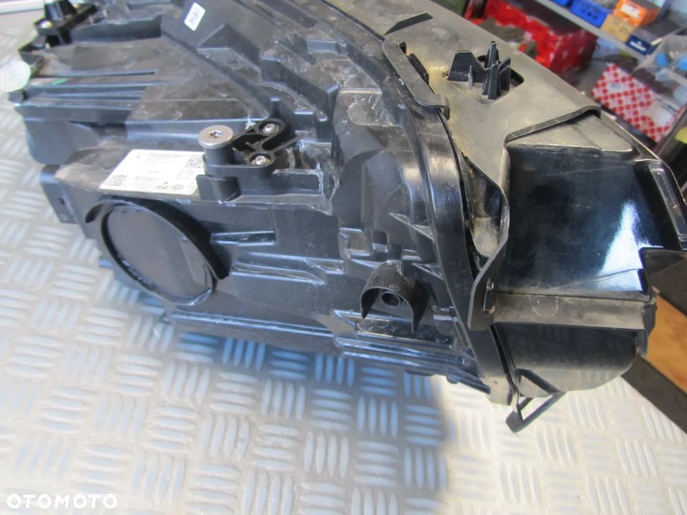 LAMPA 2439068900 - 5