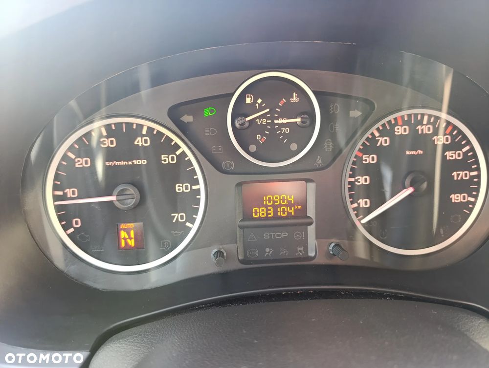 Citroën Berlingo Multispace BlueHDi 100 SELECTION - 26