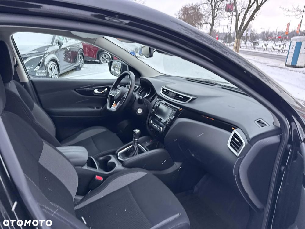 Nissan Qashqai 1.3 DIG-T ACENTA - 10