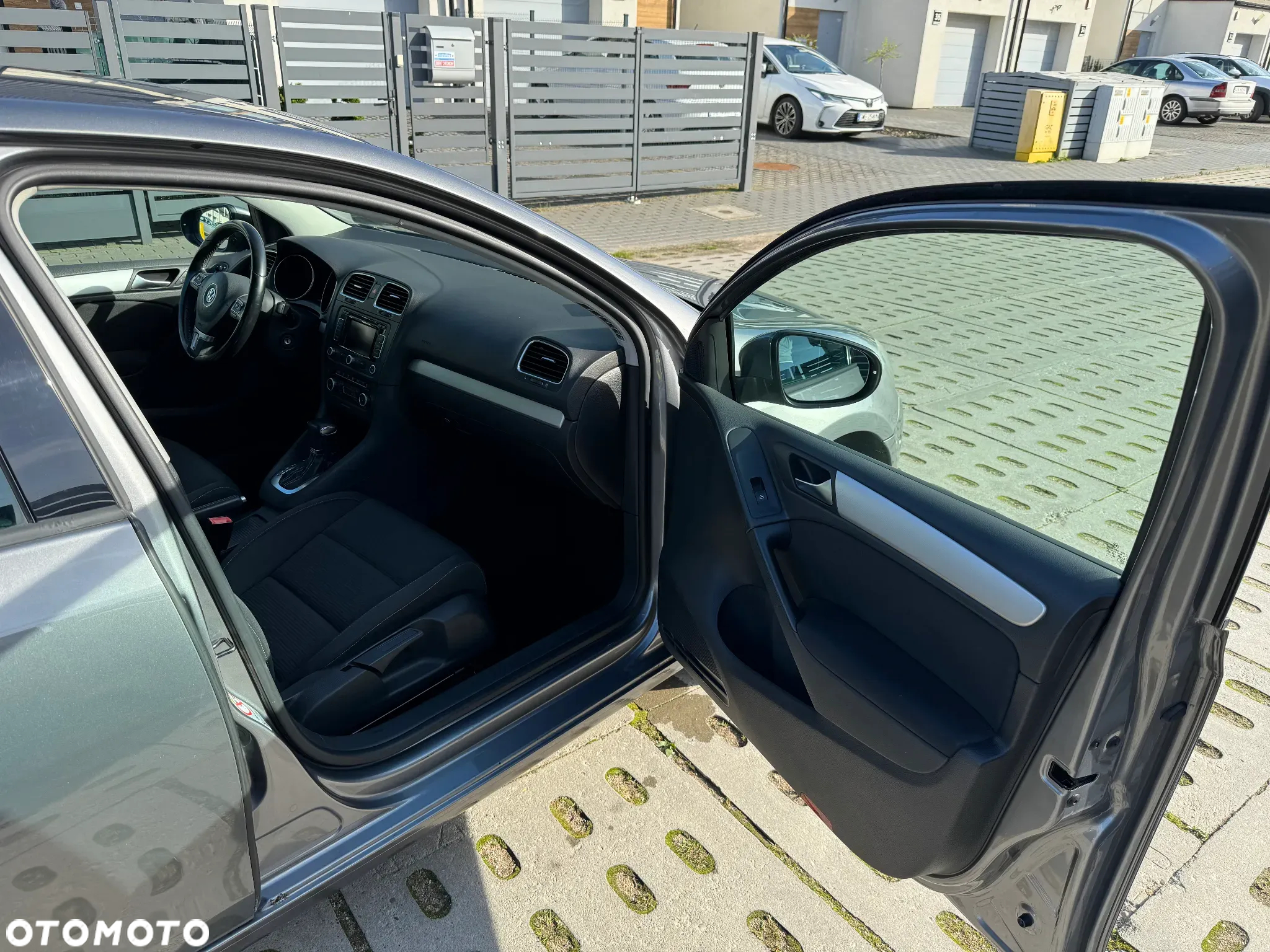 Volkswagen Golf VI 1.4 TSI Highline DSG - 17