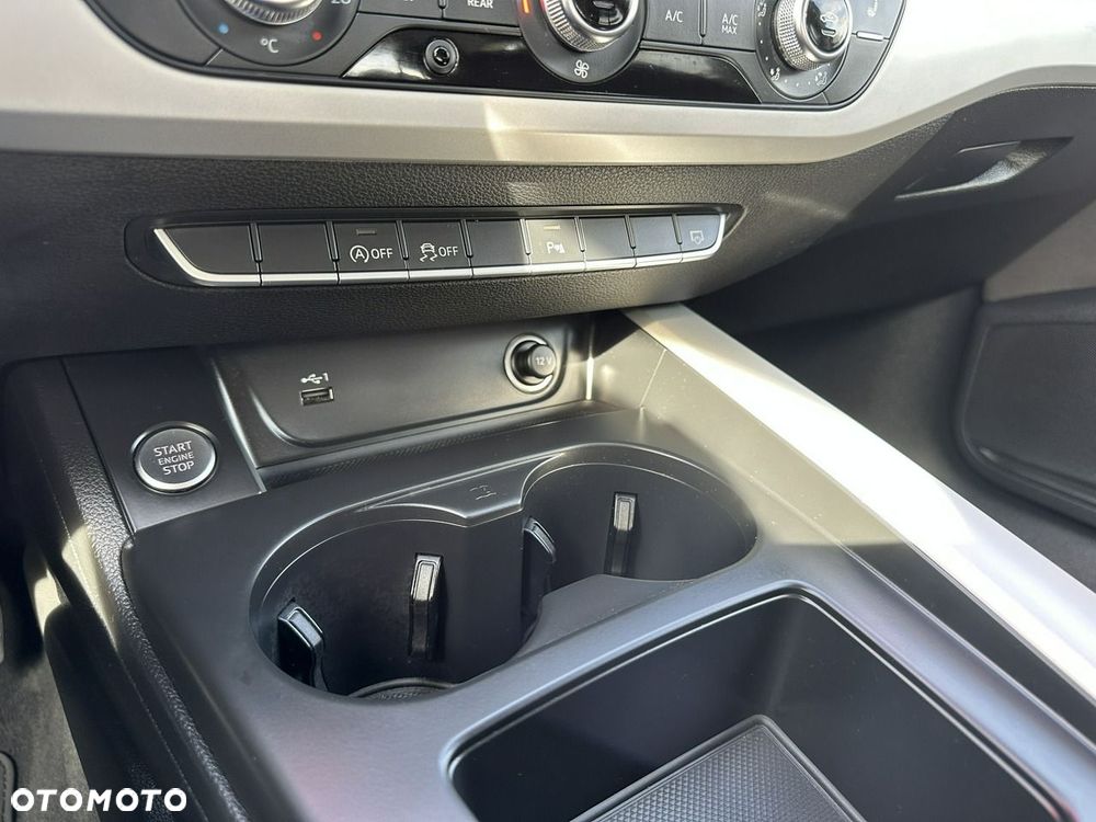 Audi A4 Avant 35 TDI mHEV S tronic - 30