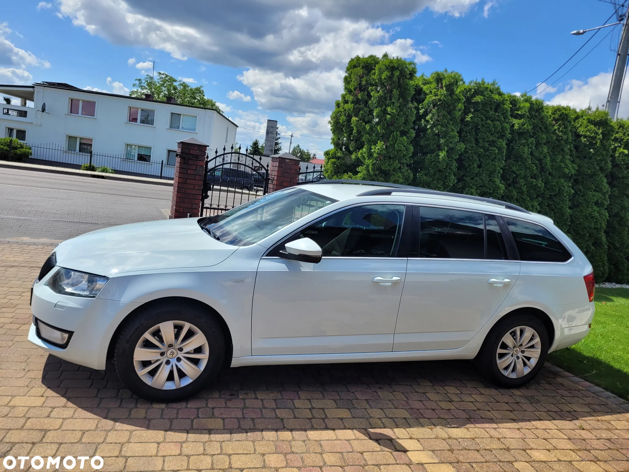 Skoda Octavia 1.6 TDI Active DSG - 4