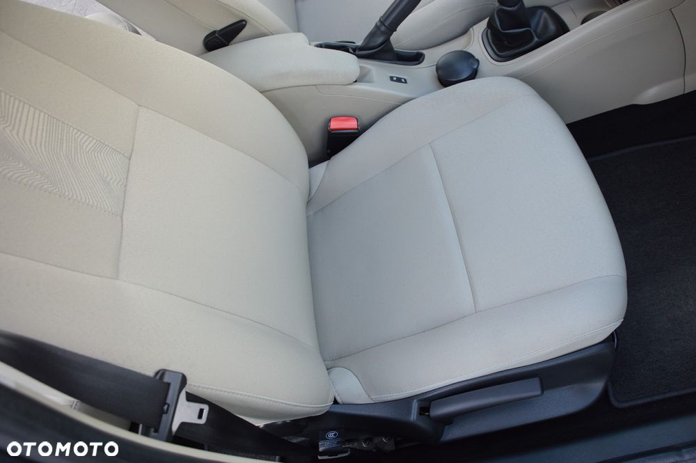 Renault Fluence 1.6 16V Expression - 18