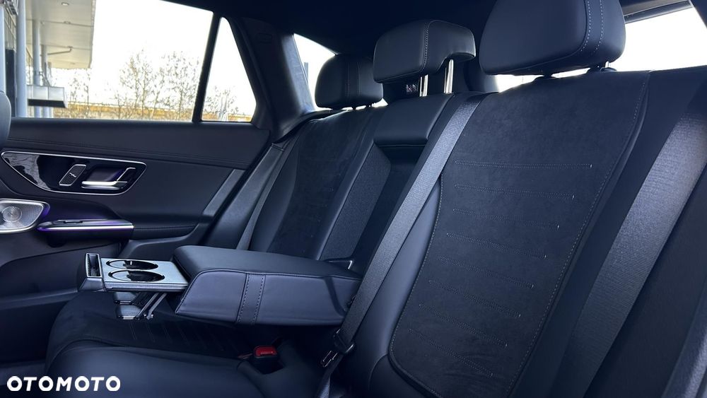 Mercedes-Benz GLC 200 mHEV 4-Matic AMG Line - 28