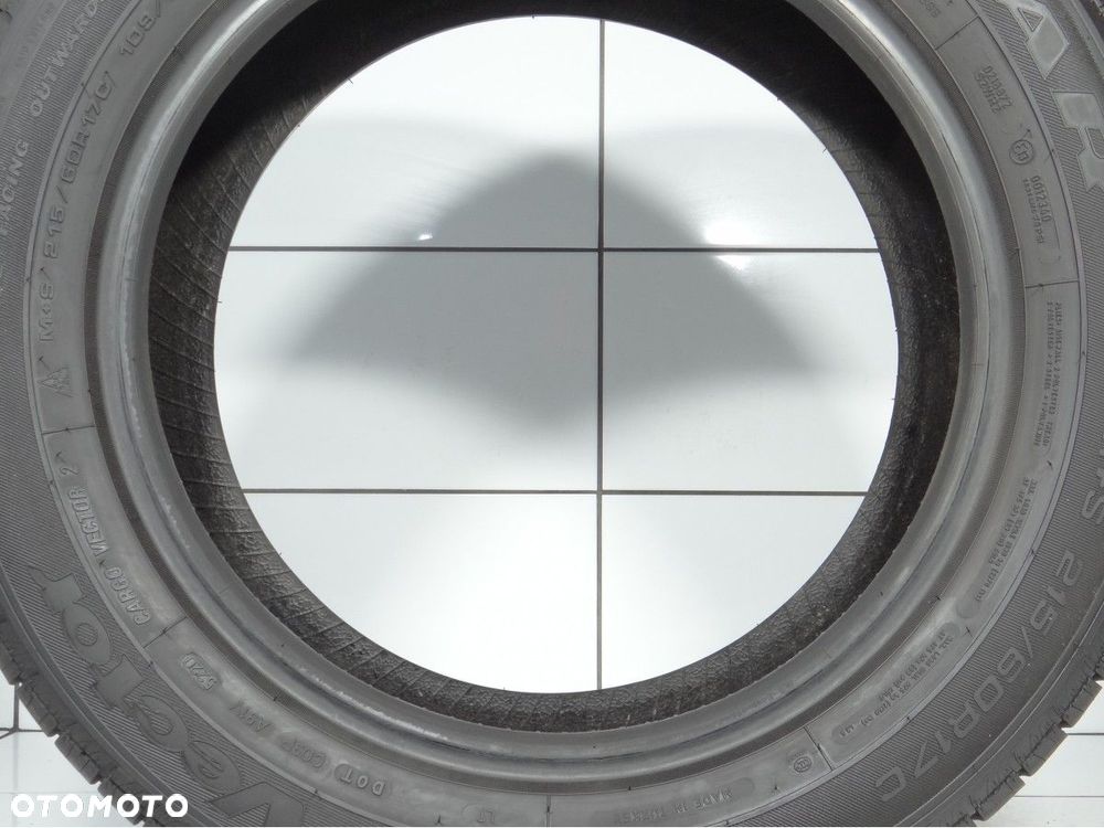Opony zimowe 215/60R17C 109/107T Goodyear - 4