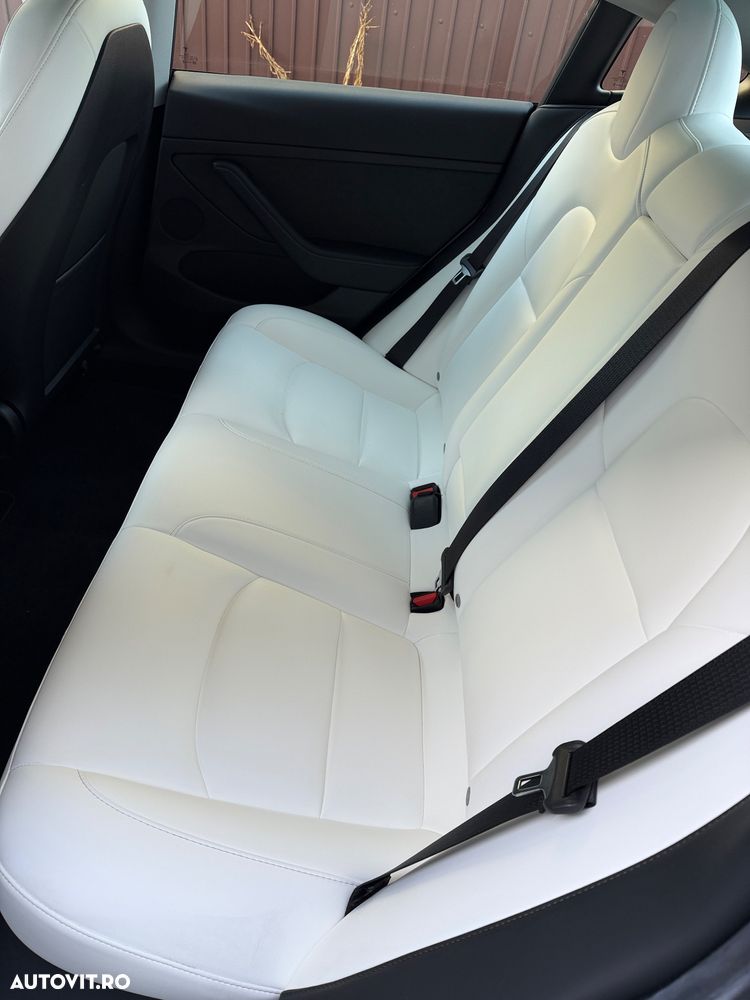 Tesla Model 3 Langstreckenbatterie Allradantrieb Dual Motor - 10