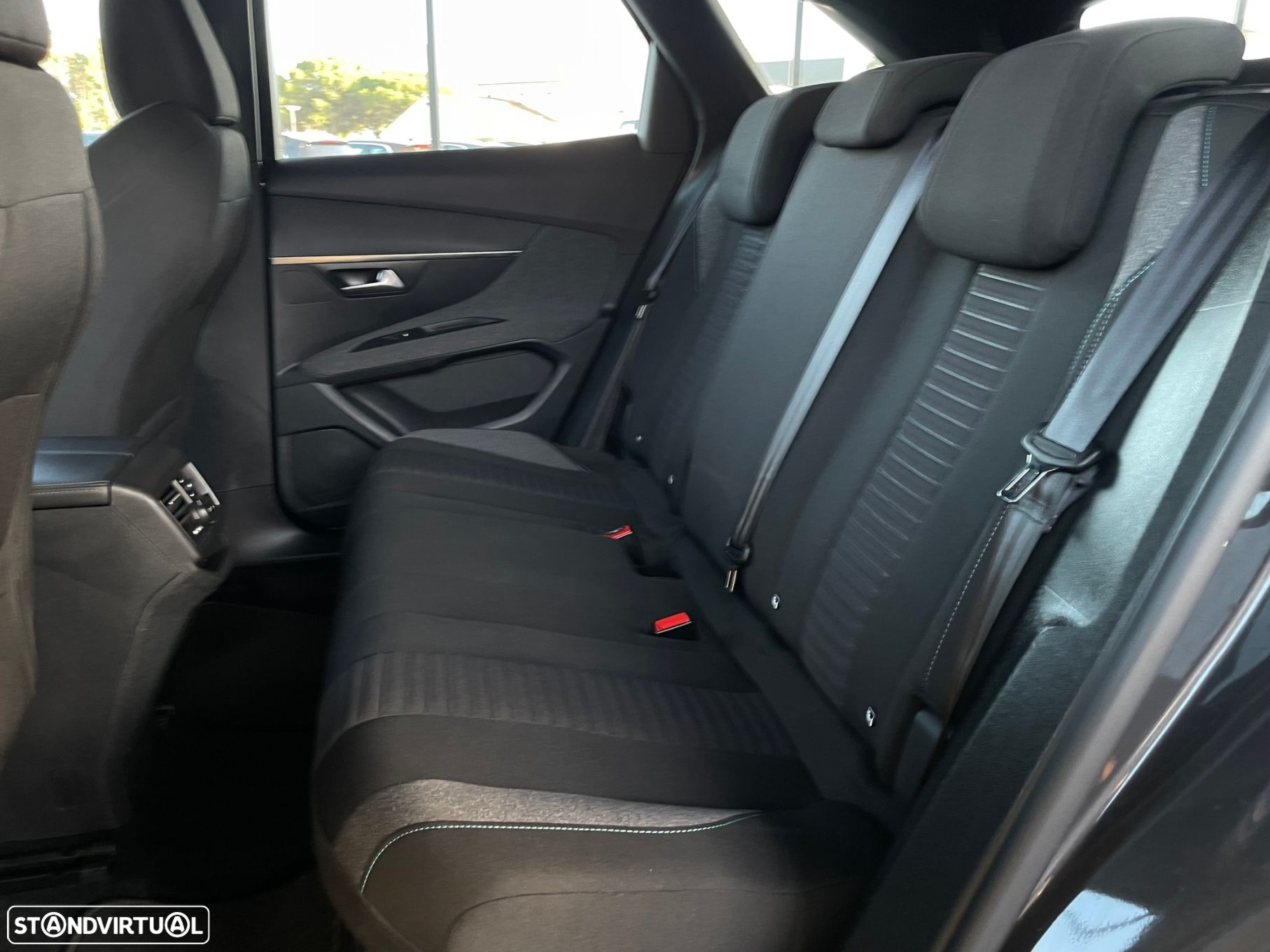 Peugeot 3008 1.2 PureTech Active - 13
