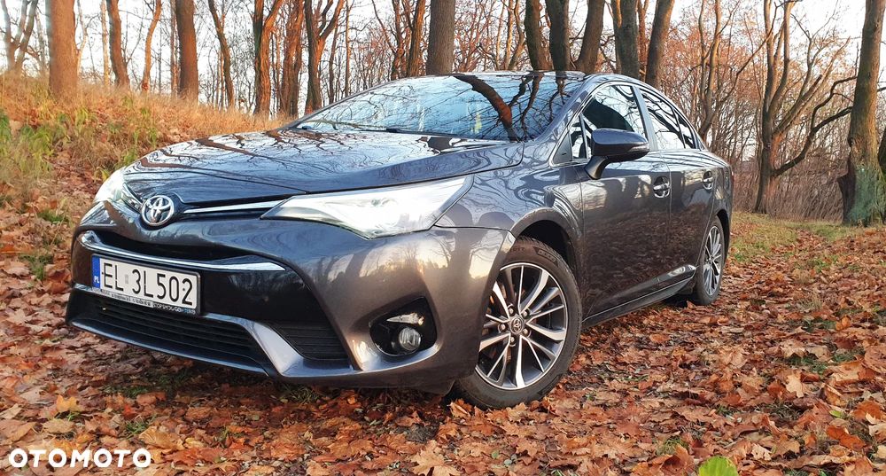 Toyota Avensis 1.8 Prestige - 9