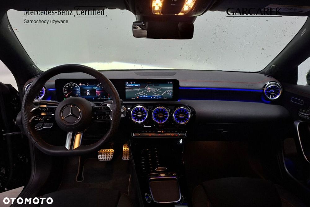 Mercedes-Benz CLA 200 d AMG Line 8G-DCT - 15