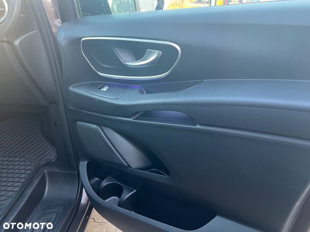 Mercedes-Benz Vito CDI Tourer Pro 447.703 - 16