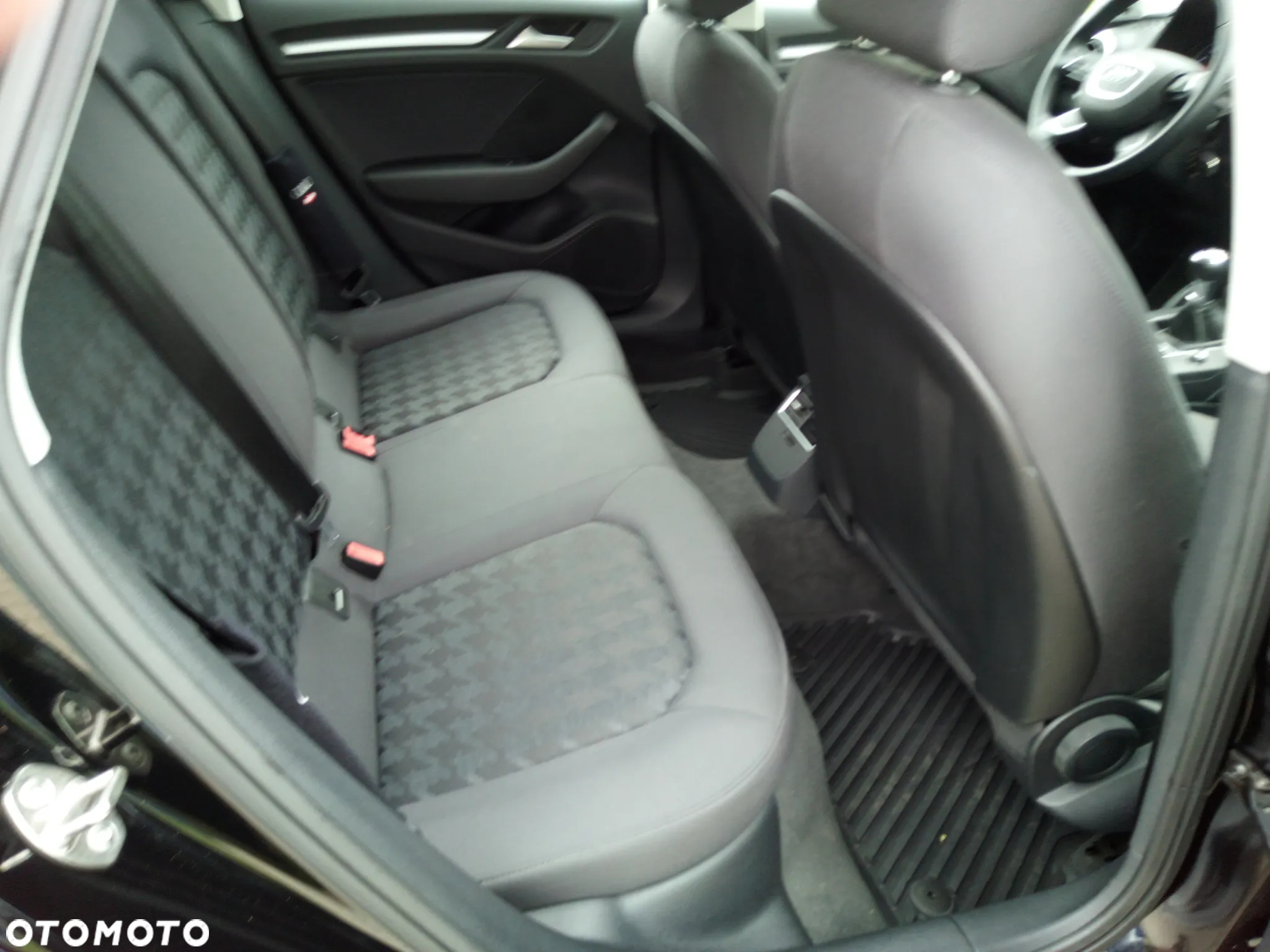 Audi A3 Limousine 1.6 TDI (clean diesel) Ambiente - 12