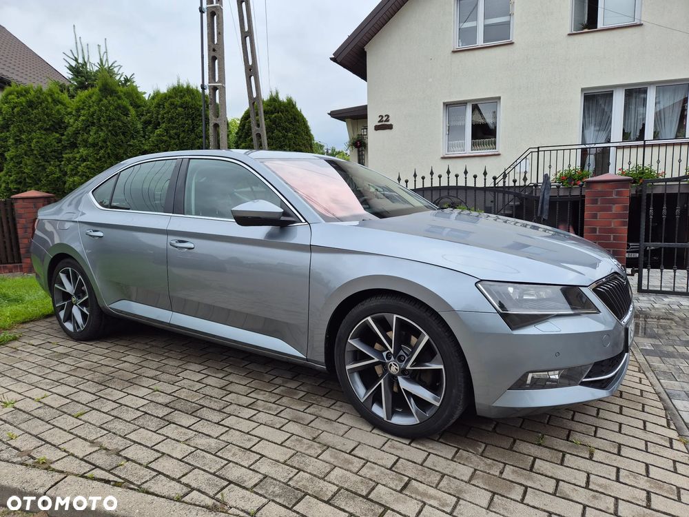 Skoda Superb 2.0 TDI Ambition - 4