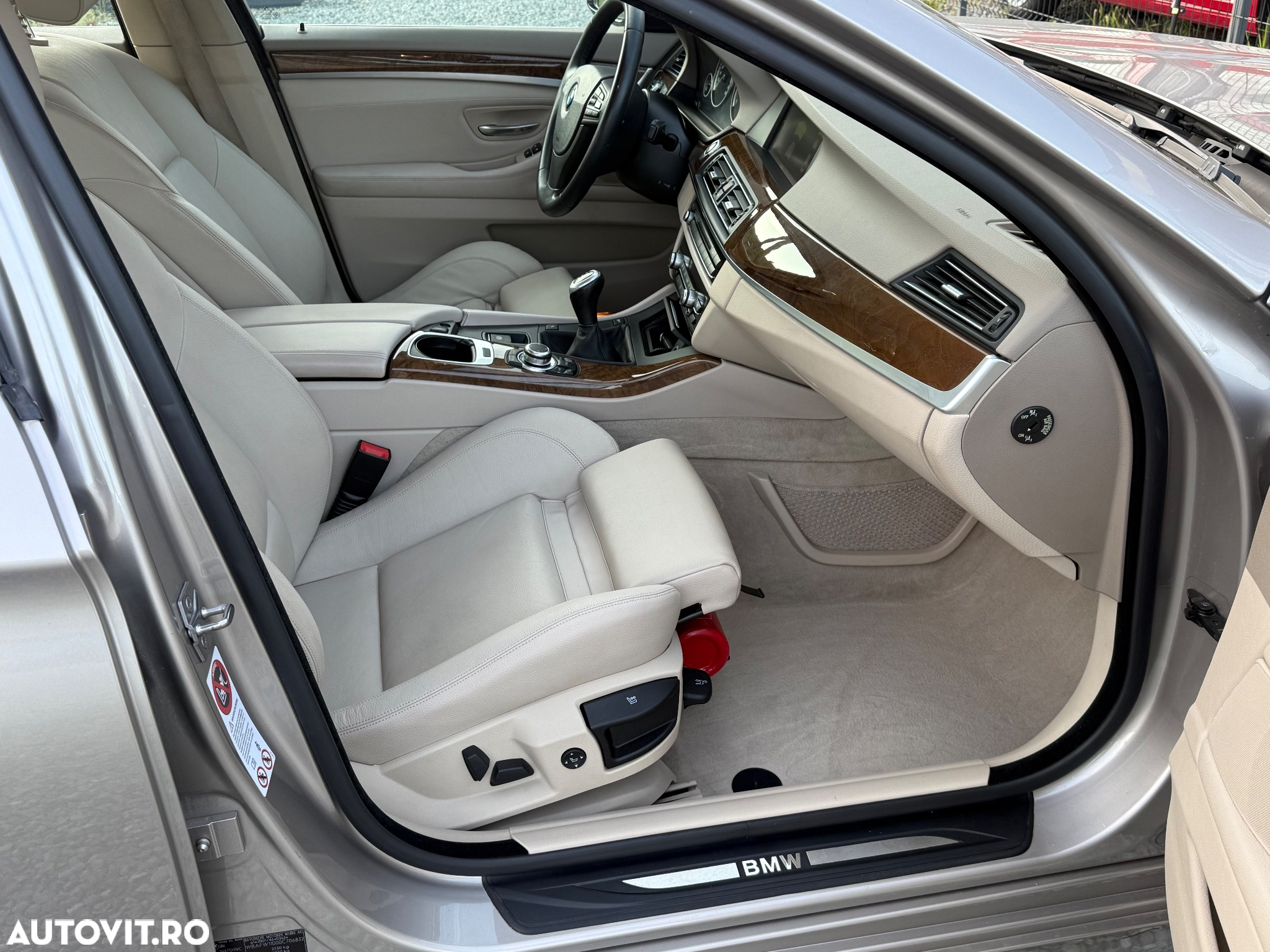 BMW Seria 5 520d Modern Line - 14