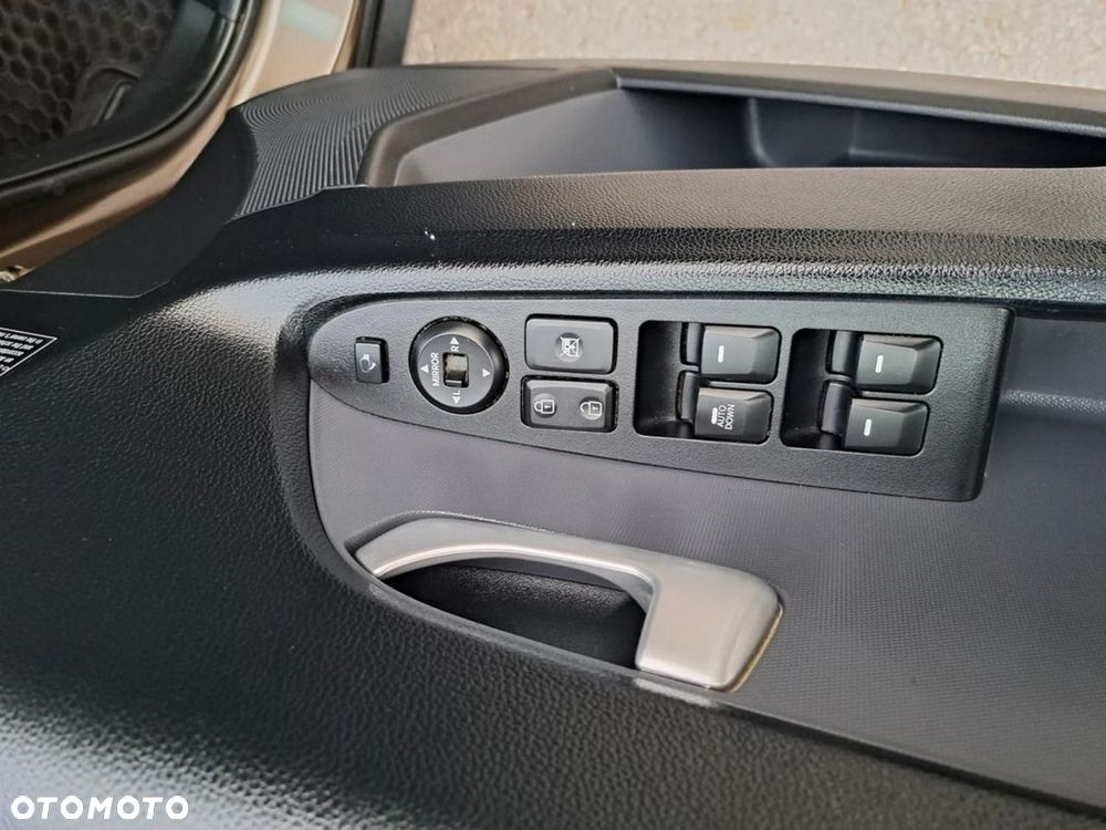 Kia Sportage - 13