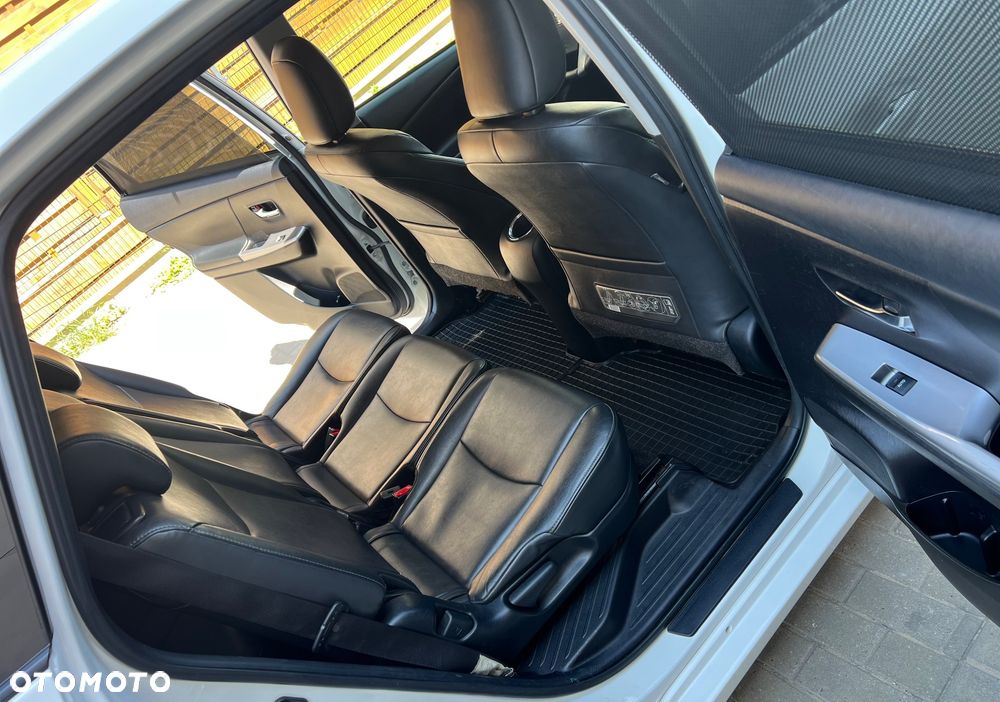 Toyota Prius+ 1.8 HSD Premium - 18