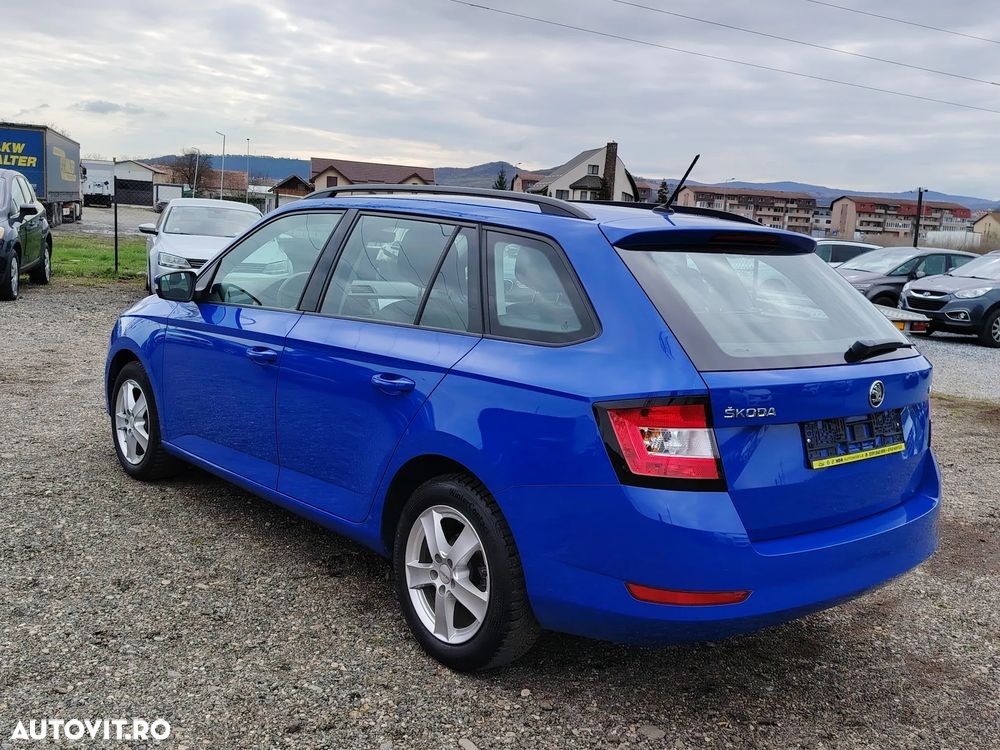 Skoda Fabia 1.0 TSI Ambition - 4