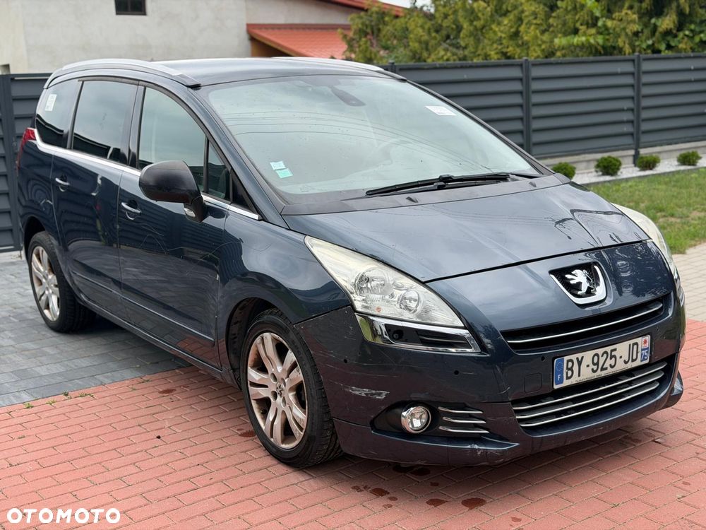 Peugeot 5008 - 3