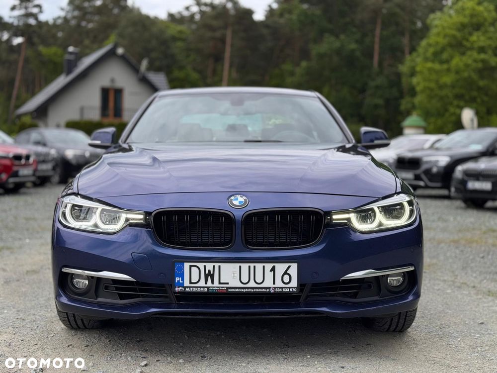 BMW Seria 3 - 35