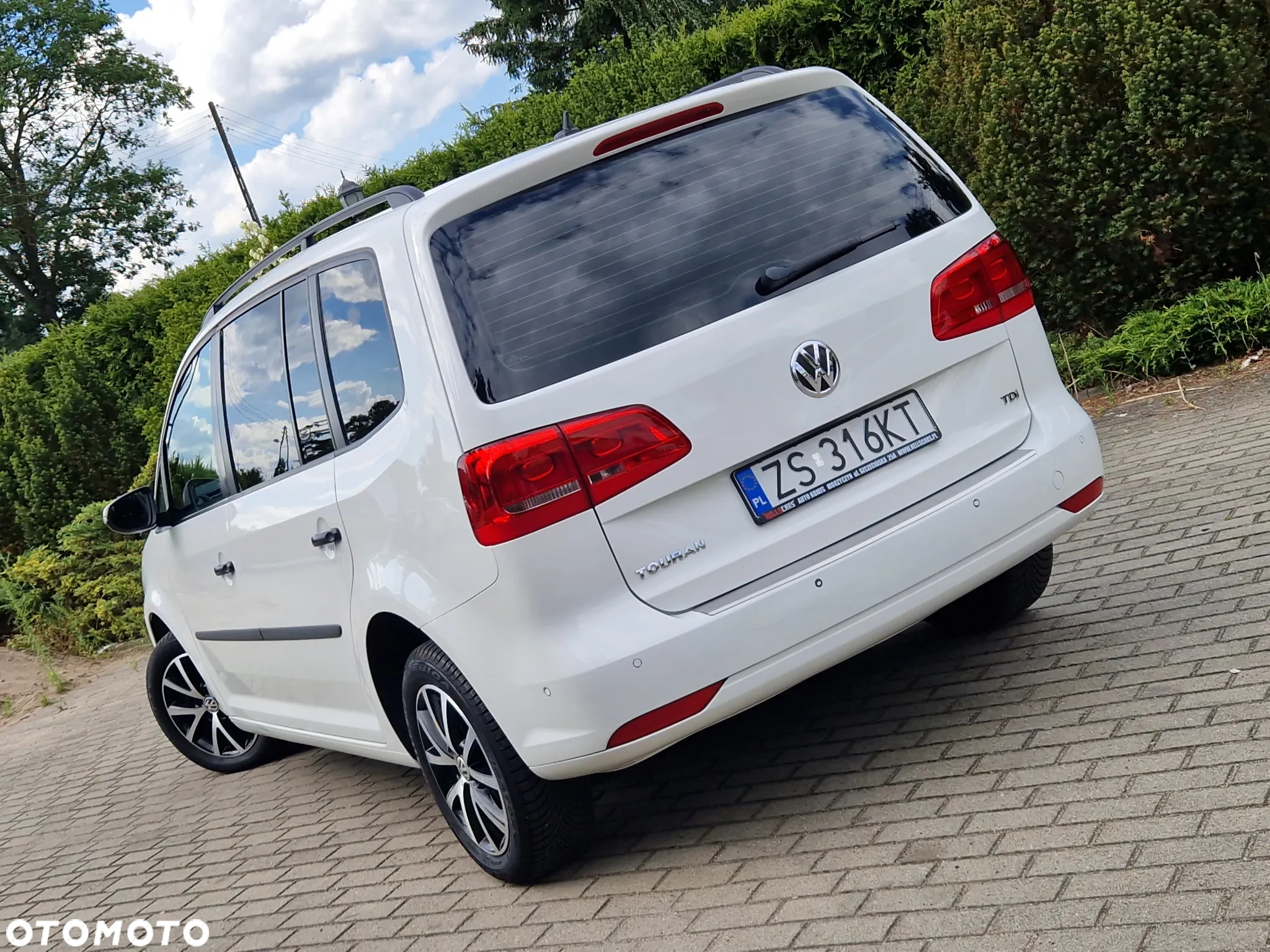 Volkswagen Touran 1.6 TDI DPF Comfortline - 18
