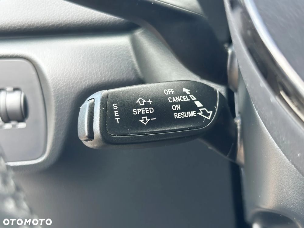 Audi Q3 2.0 TDI Quattro S tronic design - 29