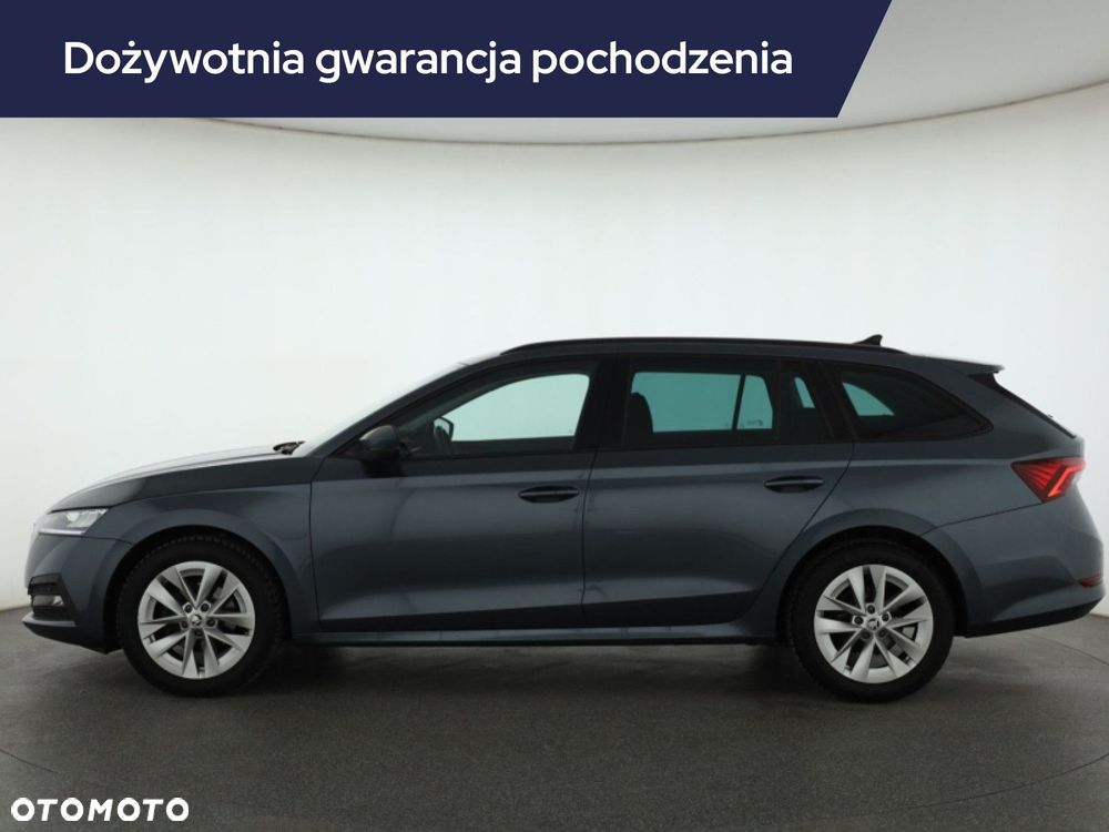 Skoda Octavia 2021 photo 3
