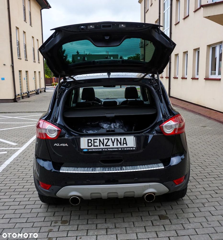 Ford Kuga 2.5 4x4 Titanium - 22