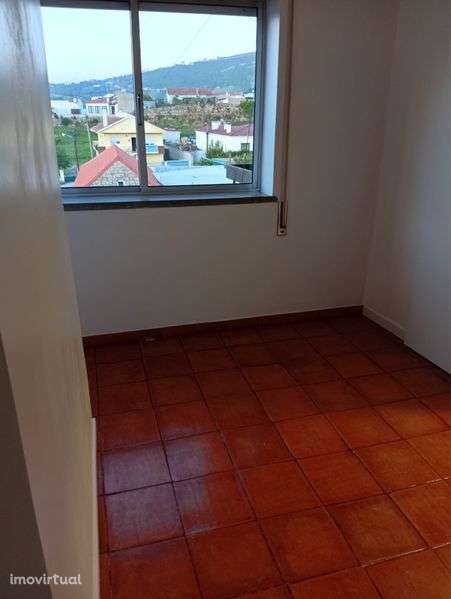 T2 tranquilo a 10 min de Leiria - Grande imagem: 5/8