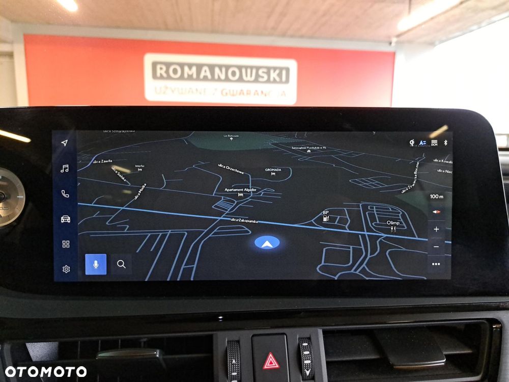 Lexus ES 300h F Sport Design - 20