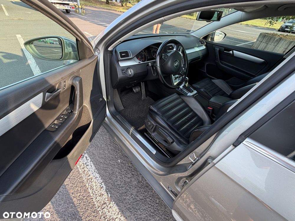 Volkswagen Passat - 5