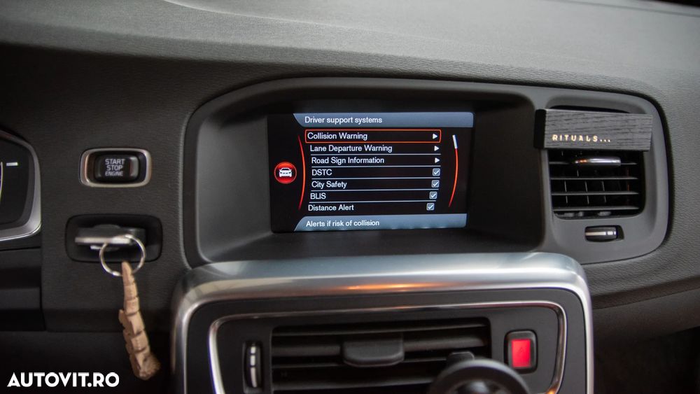 Volvo V60 - 22