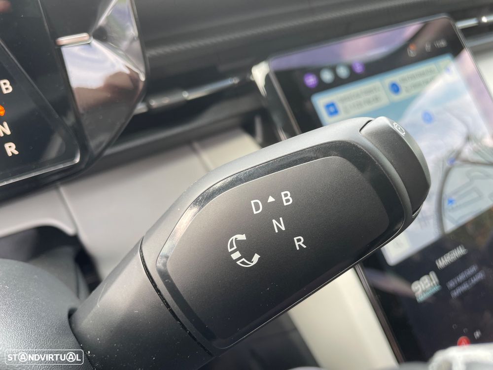 Ford Explorer 77 kWh Premium - 18