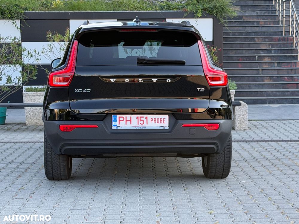 Volvo XC 40 - 32