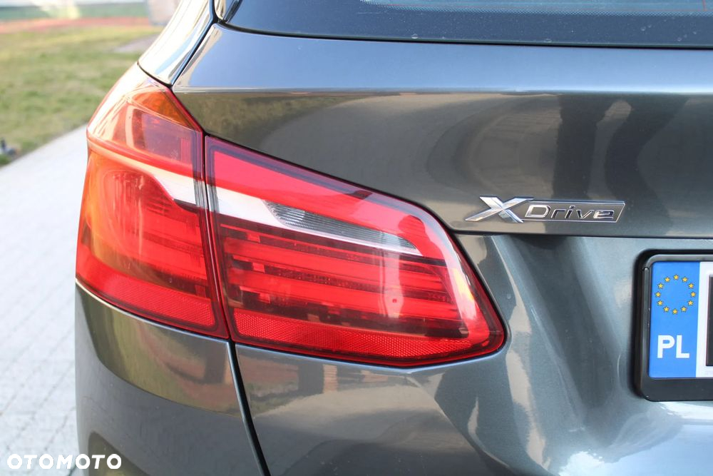 BMW Seria 2 220d Active Tourer xDrive Sport-Aut Sport Line - 28