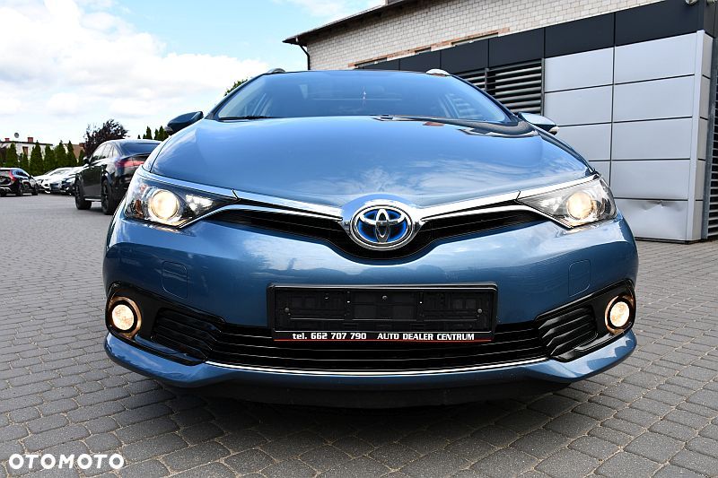 Toyota Auris 1.8 HSD Prestige - 5